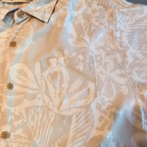 Tommy Bahama Shirt Mens Large Beige Silk Floral Camp Hawaiian Beach Button Up - Picture 6 of 9